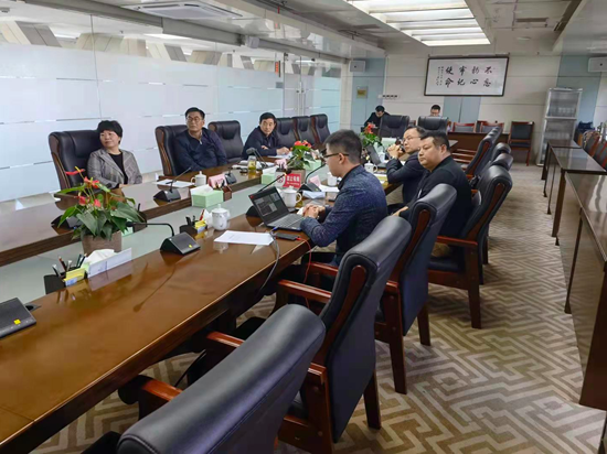 銅陵市人民政府副市長吳強會見普適導航董事長余磊一行(圖2)